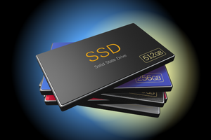 Яка різниця між eMMC та SSD?