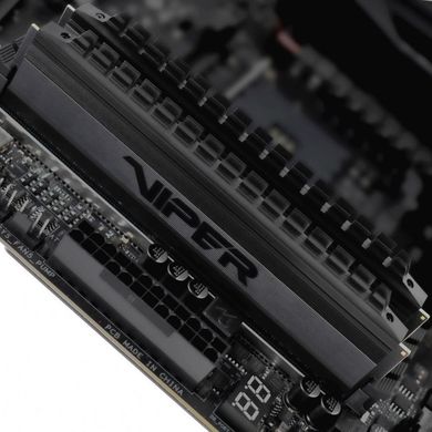 Оперативна пам'ять Patriot 64 GB (2x32GB) DDR4 3000 MHz Viper 4 Blackout (PVB464G300C6K) фото