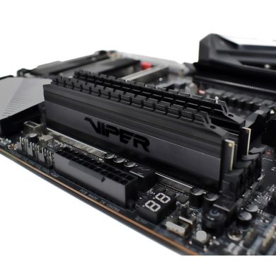 Оперативна пам'ять Patriot 64 GB (2x32GB) DDR4 3000 MHz Viper 4 Blackout (PVB464G300C6K) фото