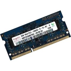 Оперативна пам'ять SK hynix 2 GB SO-DIMM DDR3 1333 MHz (HMT325S6BFR8C-H9) фото