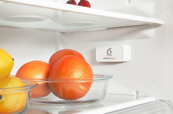 Встраиваемые холодильники Whirlpool ART 9814/A+ SF фото