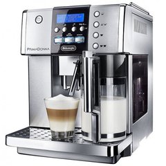 Кофеварки и кофемашины Delonghi PrimaDonna ESAM 6650 фото