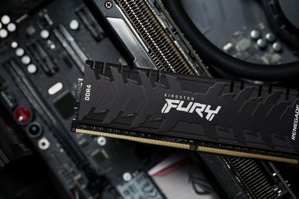 Оперативная память Kingston Fury DDR4-3200 131072MB PC4-25600 (Kit of 4x32768) Renegade Black (KF432C16RBK4/128) фото