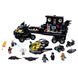 LEGO Super Heroes Мобильная база Бэтмена 743 деталей (76160)