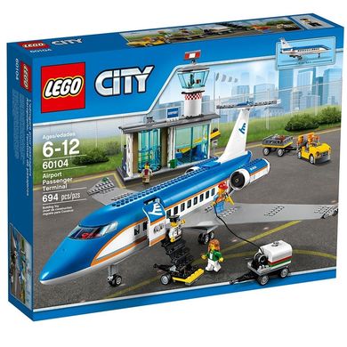 Конструктор LEGO LEGO City Пассажирский терминал (60104) фото