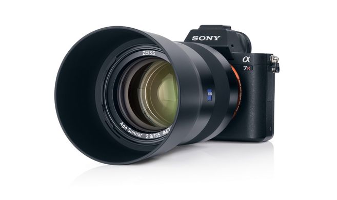 Объектив Batis 135mm f/2.8 for Sony E фото