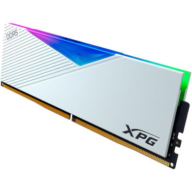 Оперативная память ADATA 32 GB (2x16GB) DDR5 5200 MHz XPG Lancer RGB White (AX5U5200C3816G-DCLARWH) фото