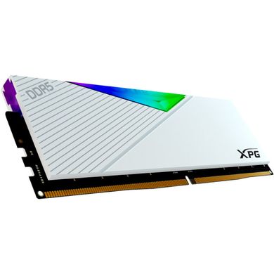 Оперативна пам'ять ADATA 32 GB (2x16GB) DDR5 5200 MHz XPG Lancer RGB White (AX5U5200C3816G-DCLARWH) фото