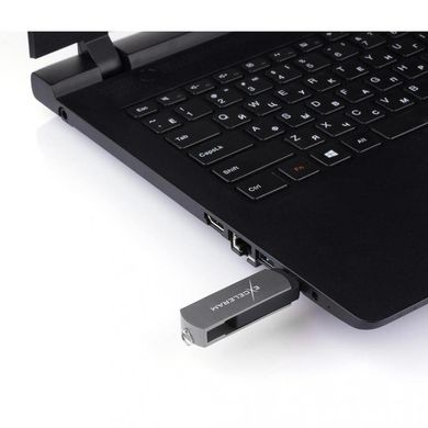 Flash пам'ять Exceleram 16 GB P2 Series Gray/Black USB 2.0 (EXP2U2GB16) фото