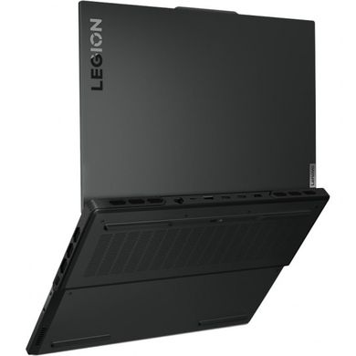 Ноутбук Lenovo Legion Pro 7 16IRX8H Onyx Grey (82WQ0005US) фото