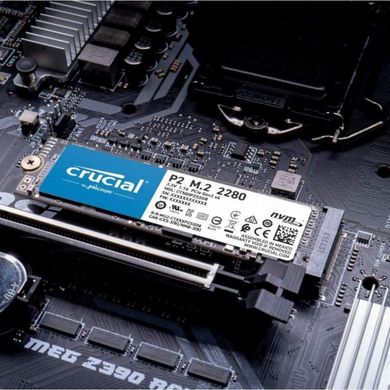 SSD накопитель Crucial P2 250 GB (CT250P2SSD8) фото