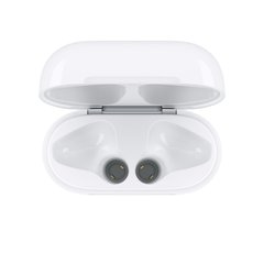 Навушники Apple AirPods Apple Wireless Charging Case For AirPods MR8U2 фото