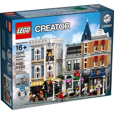 Конструктор LEGO LEGO Creator Городская площадь (10255) фото
