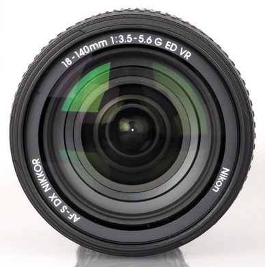 Объектив Универсальный объектив Nikon AF-S DX NIKKOR 18-140mm f/3.5-5.6G ED VR фото