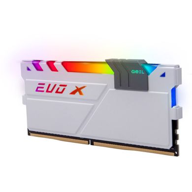 Оперативна пам'ять Geil 32 GB (2x16GB) DDR4 3200 MHz EVO X II Frost White (GEXSB432GB3200C16BDC) фото