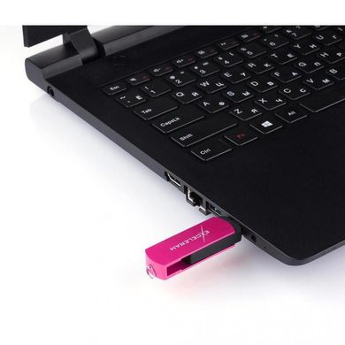 Flash пам'ять Exceleram P2 Black/Rose USB 2.0 EXP2U2ROB16 фото