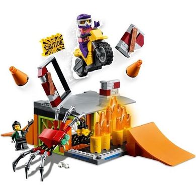 Конструктор LEGO LEGO Каскадерский парк (60293) фото