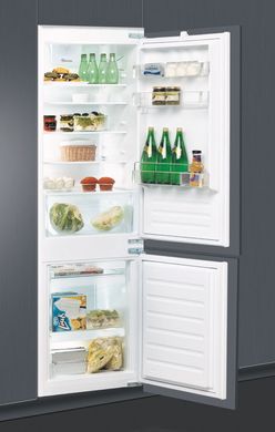Вбудовані холодильники Whirlpool ART 6610/A++ фото