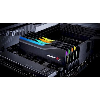 Оперативна пам'ять G.Skill DDR5 32GB (2x16GB) 8000Mhz Trident Z5 RGB (F5-8000J3848H16GX2-TZ5RK) фото