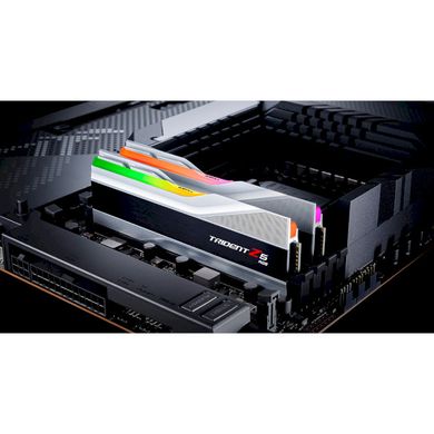 Оперативна пам'ять G.Skill DDR5 32GB (2x16GB) 7800Mhz Trident Z5 RGB Silver (F5-7800J3646H16GX2-TZ5RS) фото