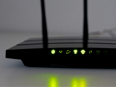 Как сделать, чтобы Wi-Fi роутер работал без света?