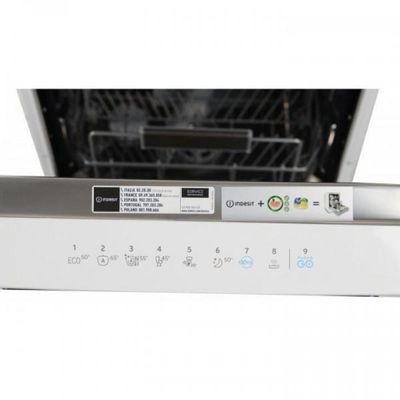 Indesit DSFO 3T224 C