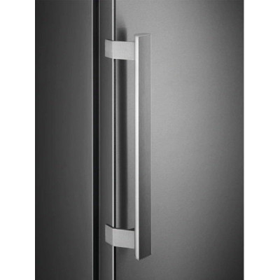 Electrolux RUT7ME28X2