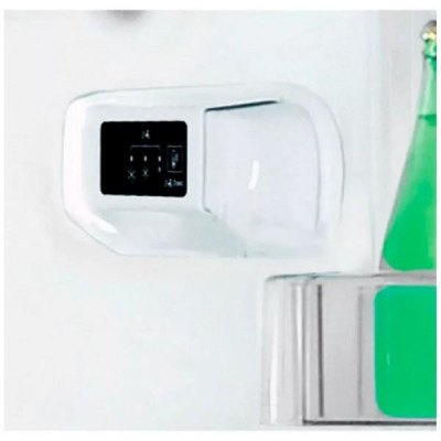 Indesit LI7 SN1E X