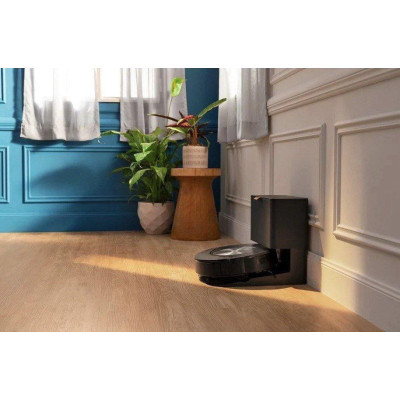 iRobot Roomba j7 Plus