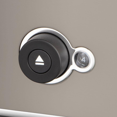 Russell Hobbs Distinctions 2-Slice Titanium 26432-56