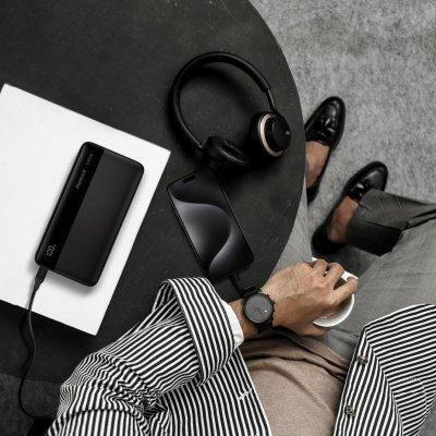Momax 25000mAh Black (IP150D)