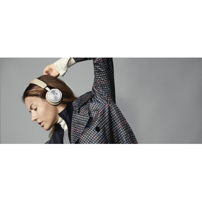 Bang & Olufsen Beoplay H8i Headphones Natural