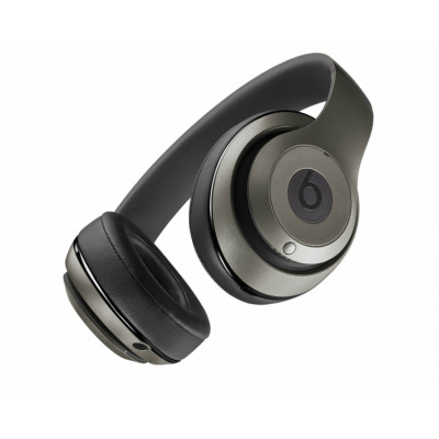 Beats by Dr. Dre Studio Wireless Titanium (MHAK2)