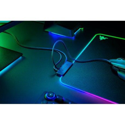 Razer Firefly V2 (RZ02-03020100-R3M1)