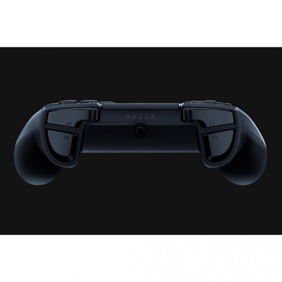 Разер Район Фігнтпад фор ПС4 (РЗ06-02940100-Р3Г1)