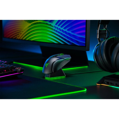 Razer Basilisk Ultimate & Mouse Dock (RZ01-03170100-R3G1)