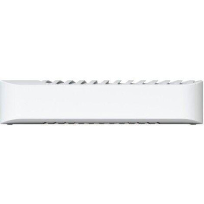 Ubiquiti Pro 8 PoE (USW-PRO-8-POE)