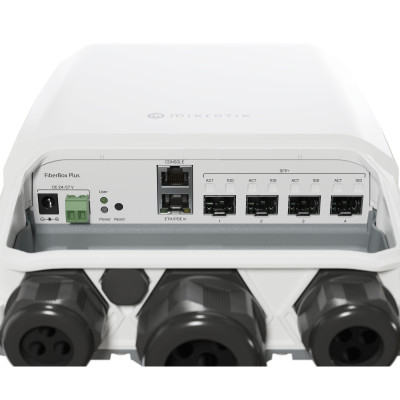 Mikrotik FiberBox Plus (CRS305-1G-4S+OUT)
