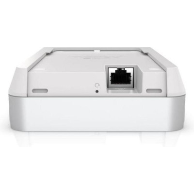Ubiquiti UniFi U7 Pro Wall