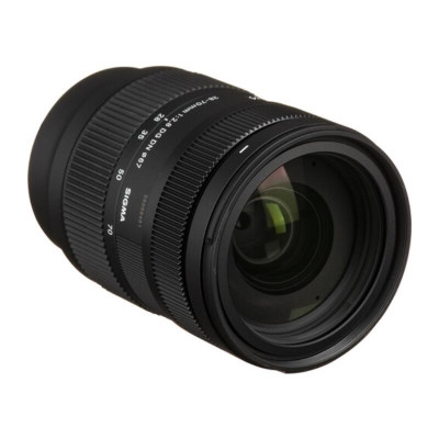 Sigma 28-70mm f / 2.8 DG DN Contemporary (Sony E)