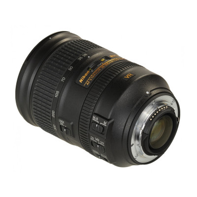 Nikon AF-S Nikkor 28-300mm f/3,5-5,6G ED VR
