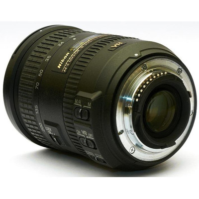 Nikon AF-S DX Nikkor 18-200mm f/3,5-5,6G ED VR II