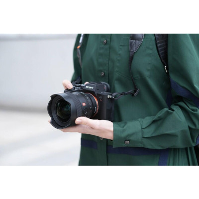Sony 14mm f/1.8 GM NEX FF (SEL14F18GM.SYX)