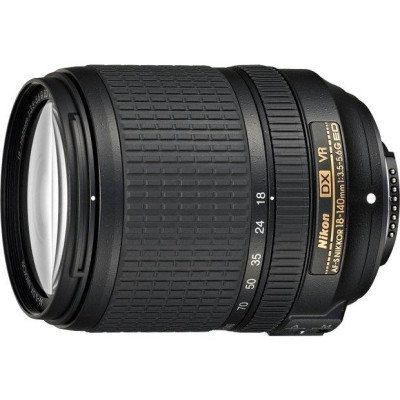 Nikon AF-S DX NIKKOR 18-140mm f/3,5-5,6G ED VR