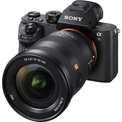 Sony SEL1635GM 16-35mm f/2,8GM FE