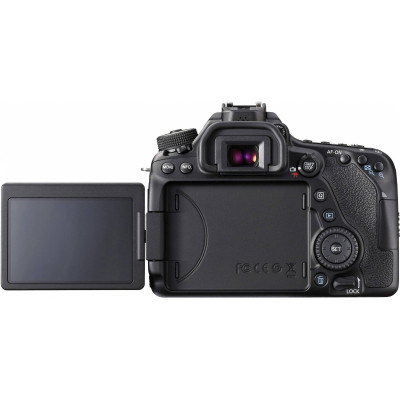 Canon EOS 80D kit (18-135mm) IS USM