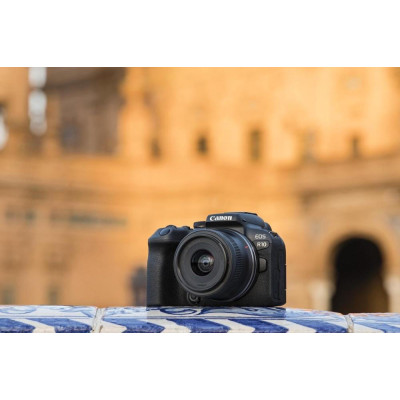 Canon EOS R10 + RF-S 18-150 IS STM (5331C048)