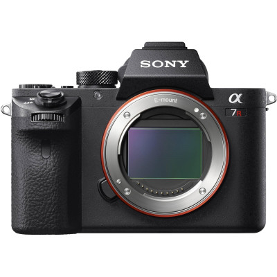 Sony Alpha A7R III body (ILCE7RM3)