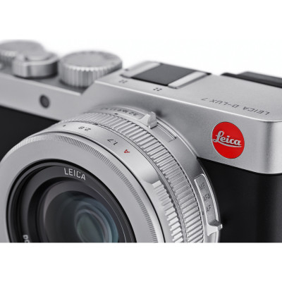 Leica D-LUX 7