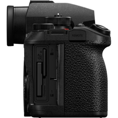 Panasonic Lumix S1 IIE Body (DC-S1M2ESE)